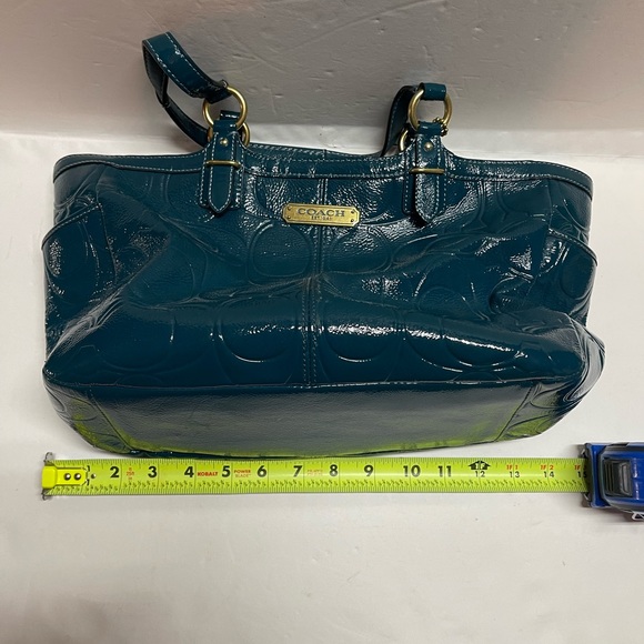 COACH Gallery Embossed Patent Leather Women’s Teal Shoulder Bag F19462 - Picture 5 of 8